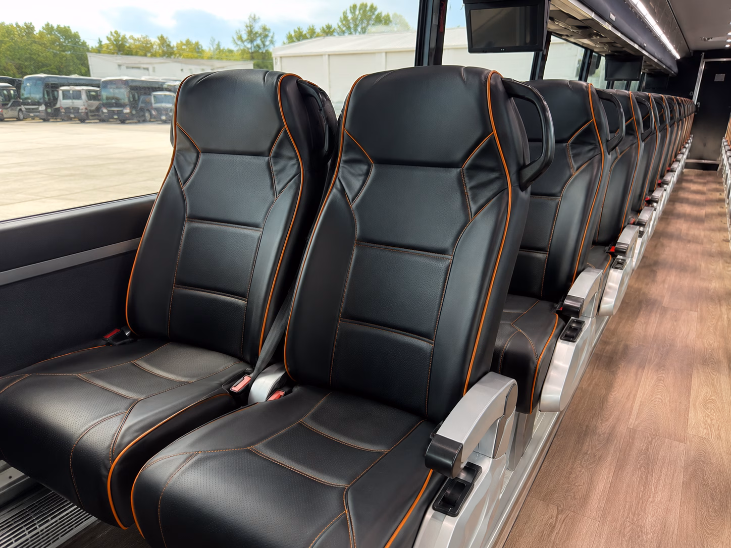 albany private event charter buses for albany groups