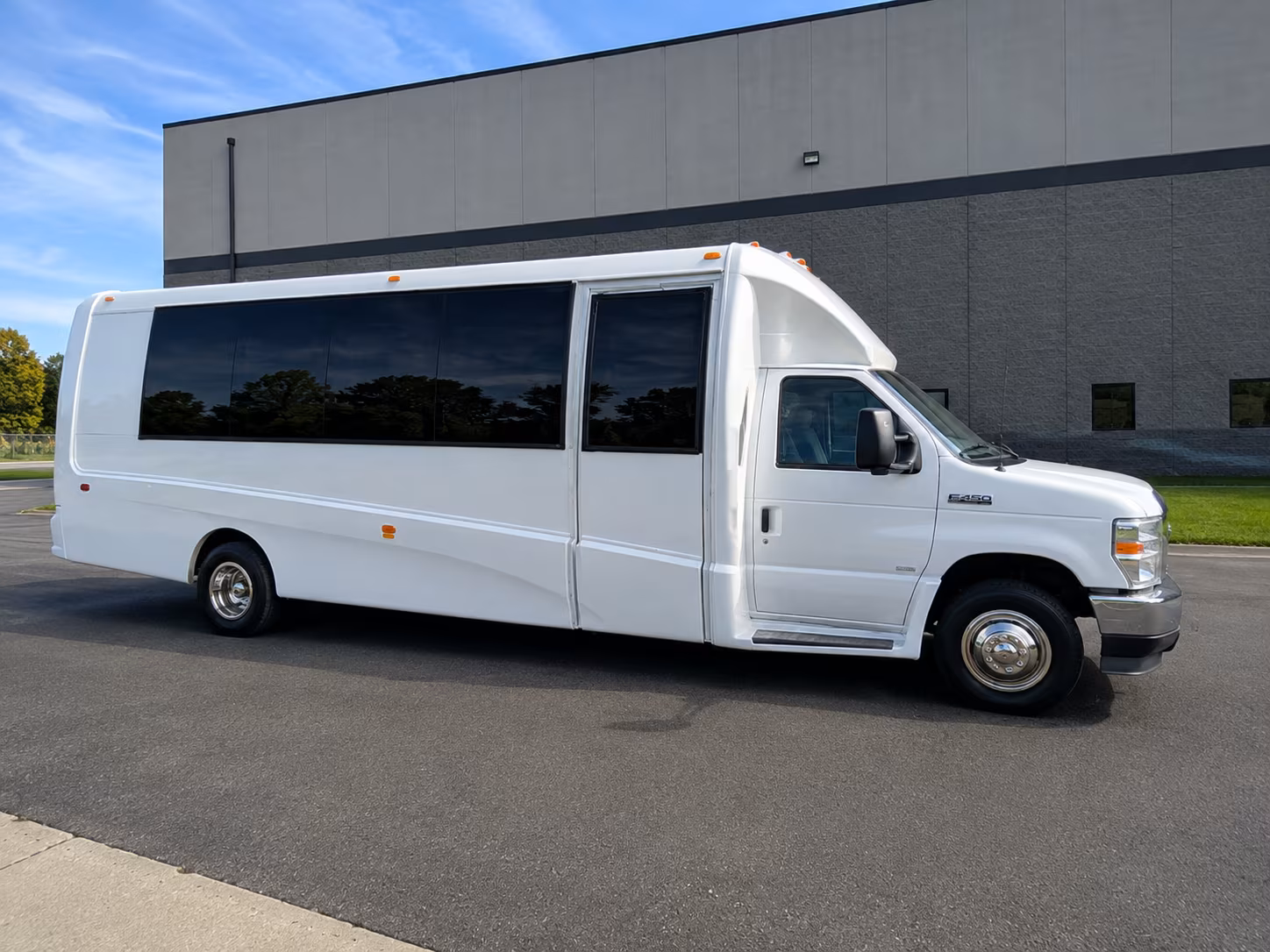 albany reserve your albany long distance charter bus rental today