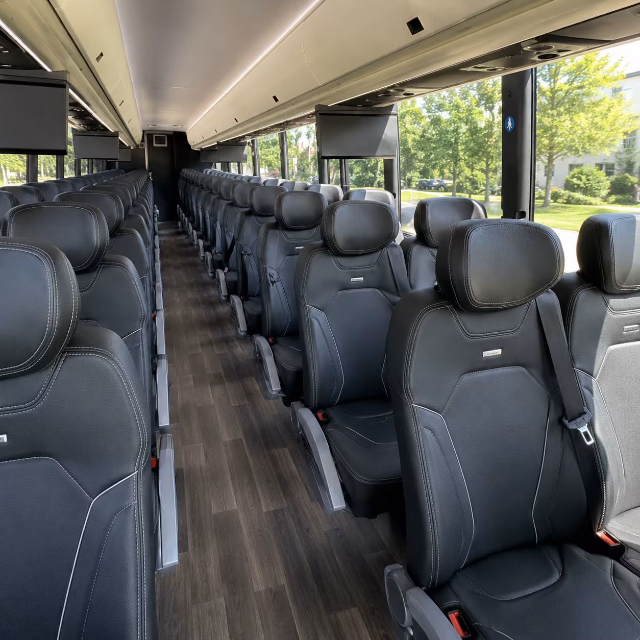 keizer get your group there with a keizer long distance charter bus rental