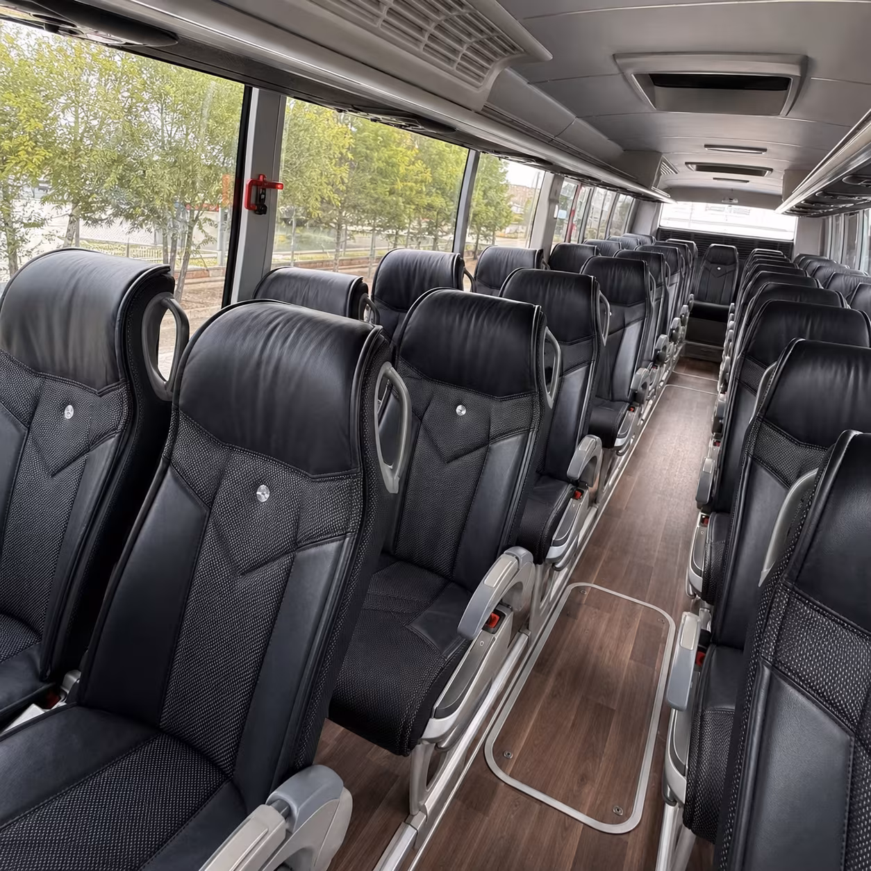 one bus keeps the whole class together for enchanted forest and oregon garden trips