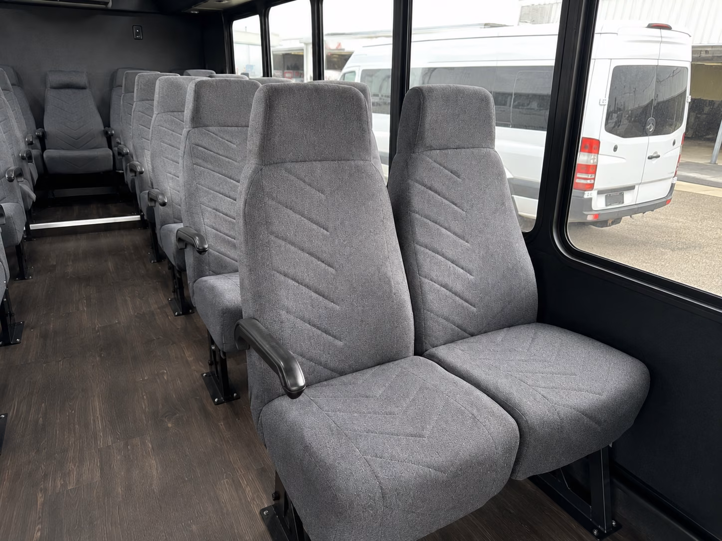 oregon city bus rentals