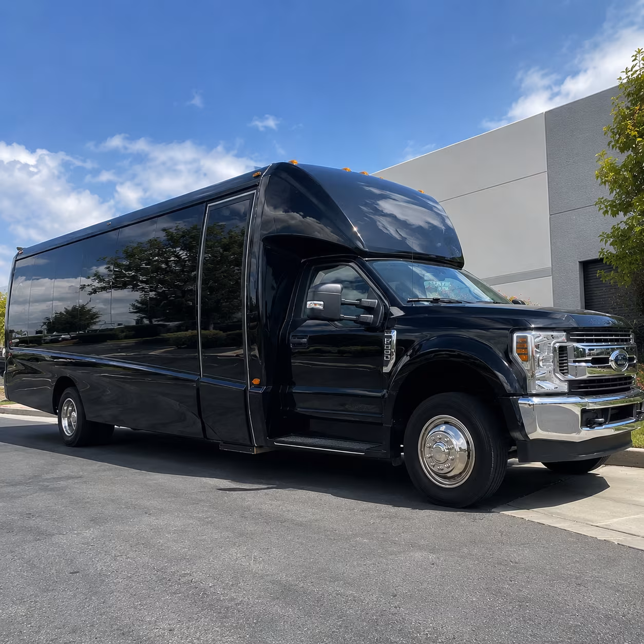 oregon city concert and festival bus rentals