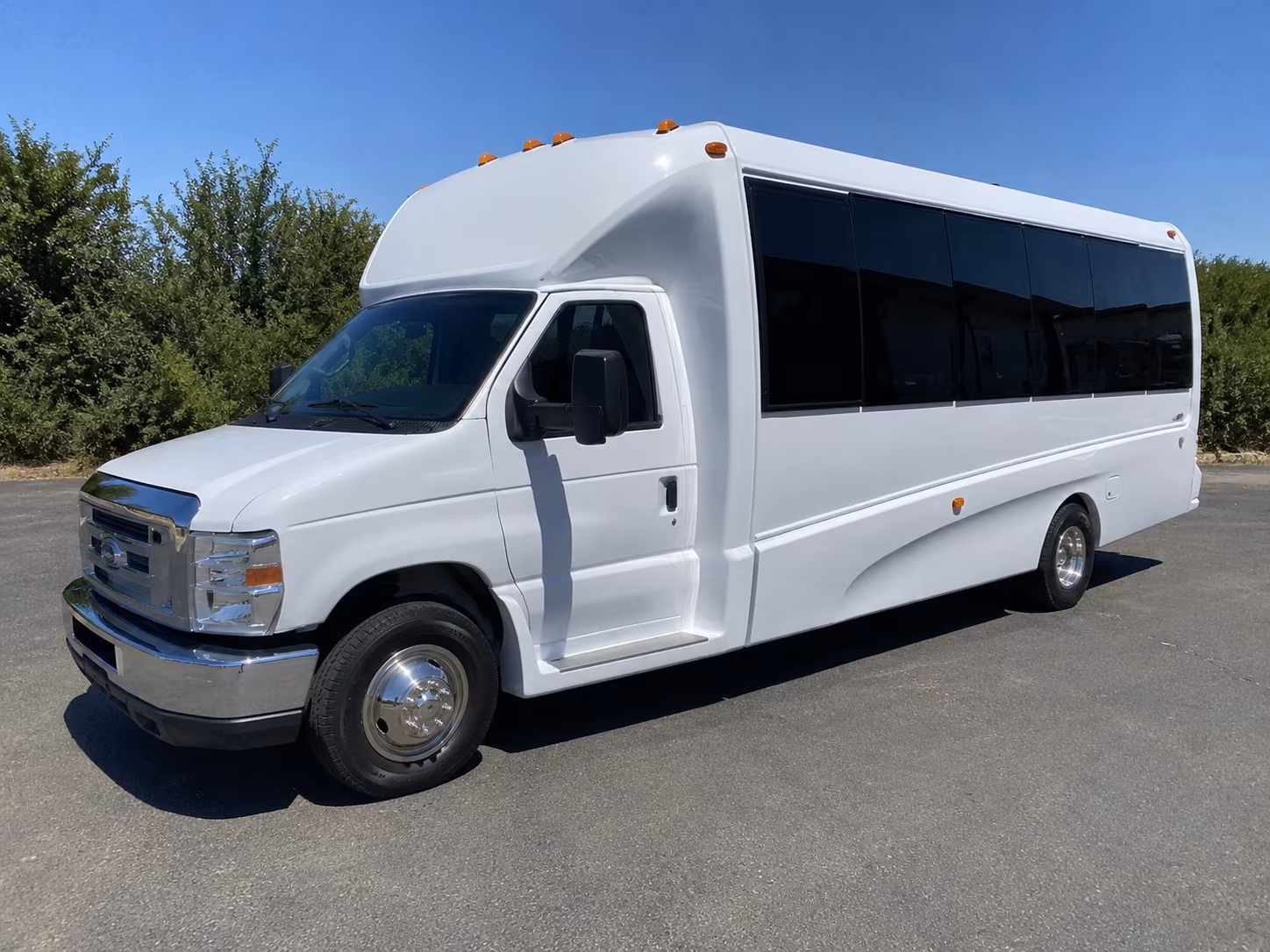 salem bachelor bachelorette party bus rental