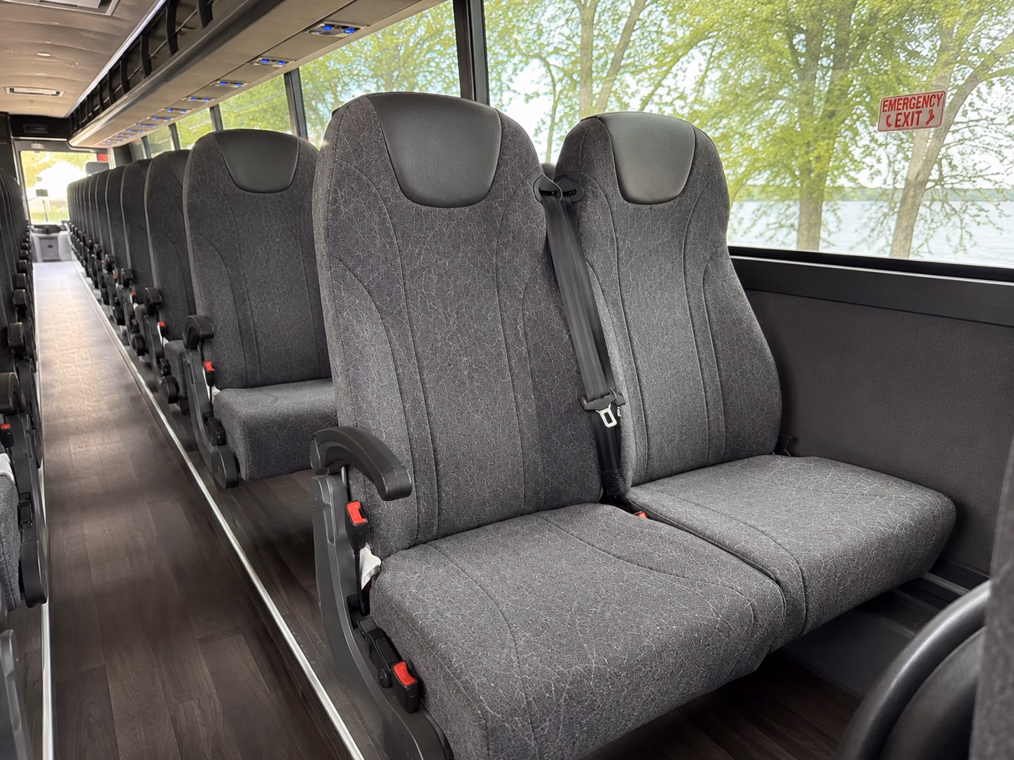 salem capitol district corporate shuttles and government group transportation