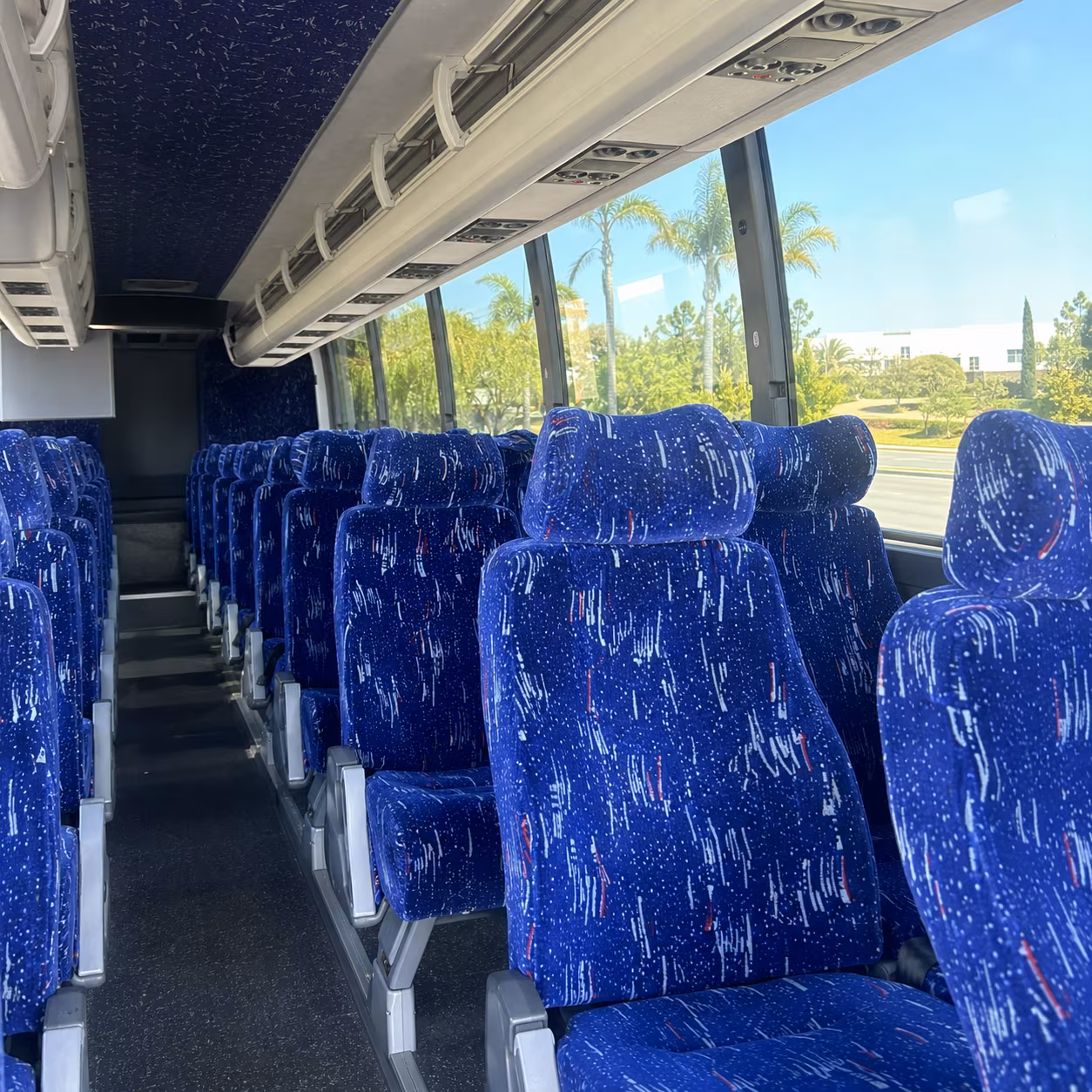 salemcharterbuscompany com puts every salem prom bus type in one place