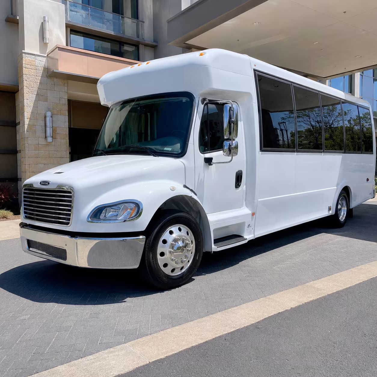 tigard winery shuttle bus rentals